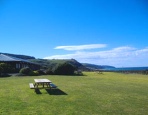 Skenes Creek Lodge Motel & Licensed Restaurant, Great Ocean Road accommodation at Apollo Bay